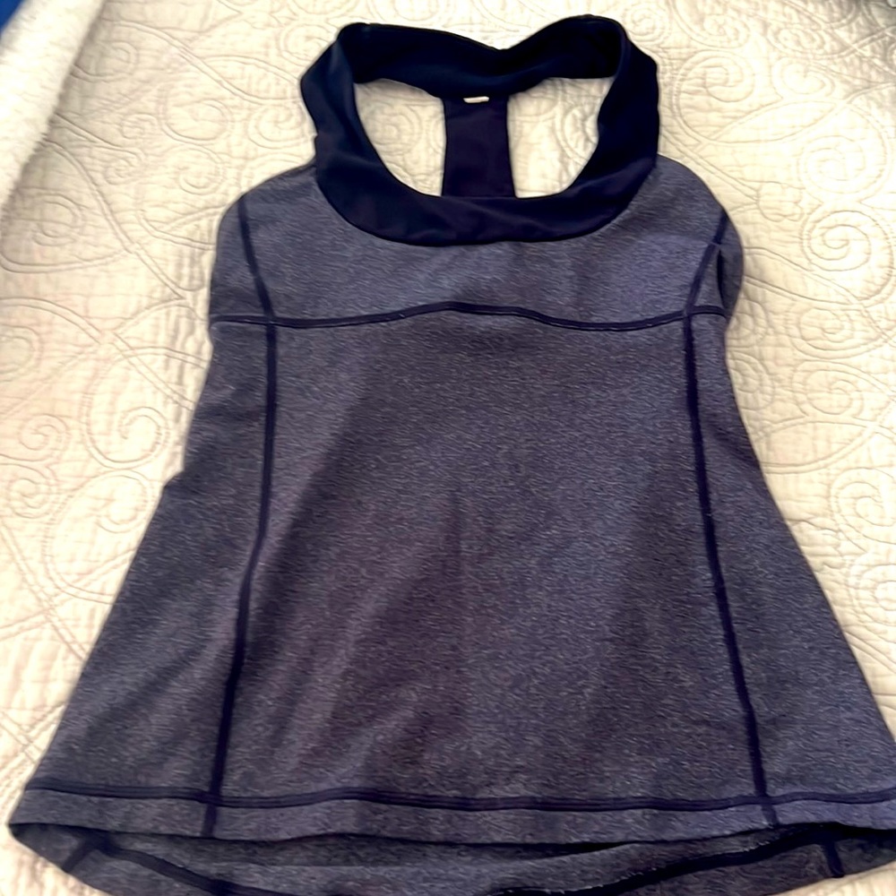 Lululemon sport top